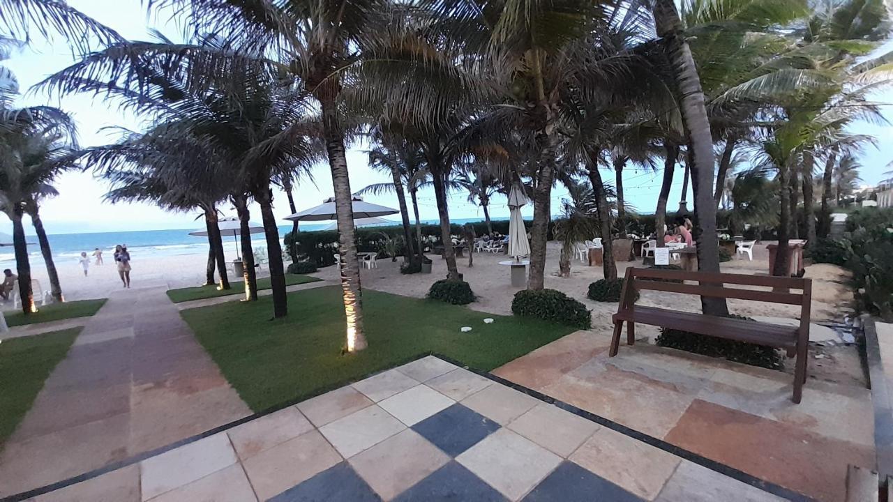 Paraiso Das Dunas - Apartamento A Beira Mar Com Jacuzzi - Proximo Ao Beach Park Aquiraz Exterior photo